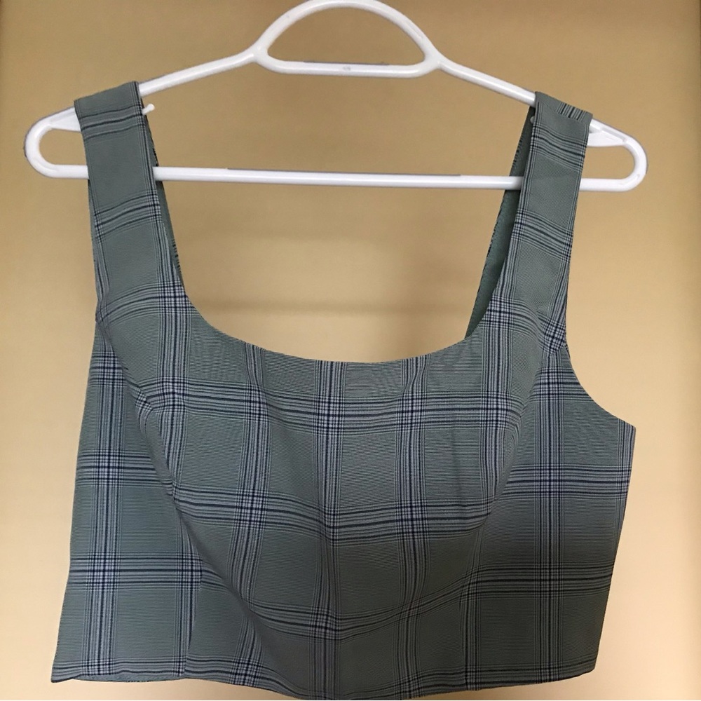 re:named Gray Crop Tank Top Sleeveless Fitted